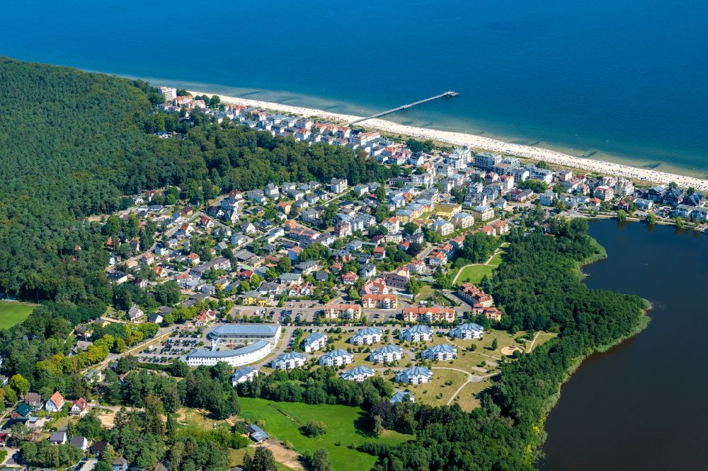 Luftbild Bansin - Stadtansicht am Küstenbereich der Ostsee in Bansin im Bundesland Mecklenburg-Vorpommern, Deutschland
