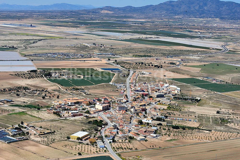 Los Martinez del Puerto von oben - Stadtansicht Los Martinez in der Region Murcia in Spanien