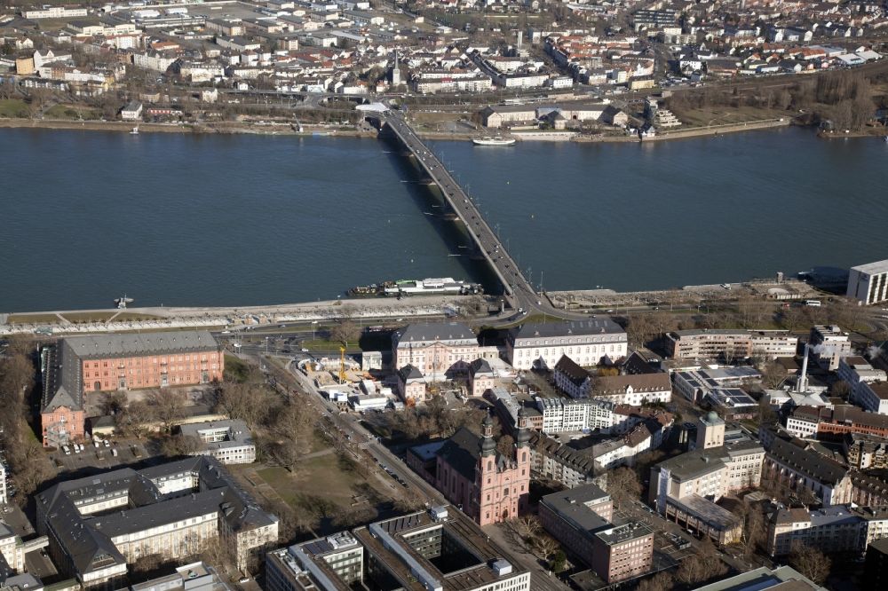 Mainz von oben - Stadtansicht von Mainz im Bundesland Rheinland-Pfalz