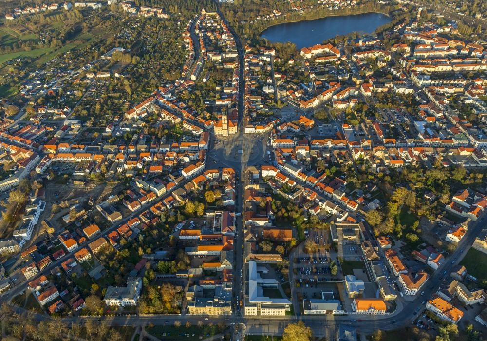 Neustrelitz aus der Vogelperspektive: Stadtansicht von Neustrelitz im Bundesland Mecklenburg-Vorpommern