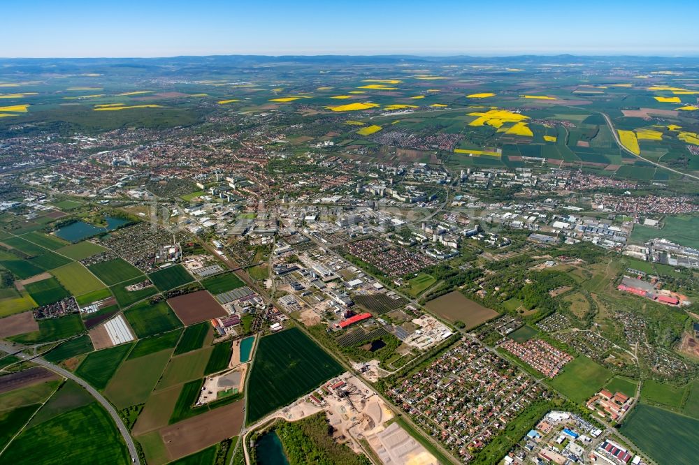 Luftaufnahme Erfurt - Stadtansicht der nördlichen Stadtteile in Erfurt im Bundesland Thüringen, Deutschland