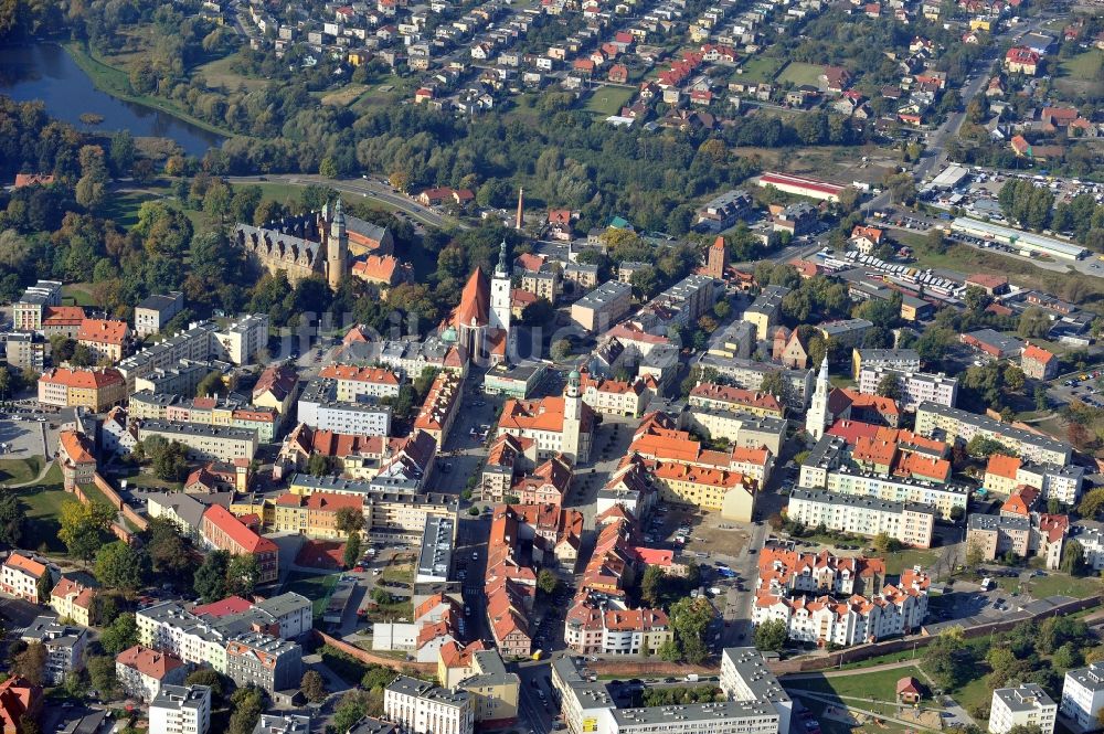 Olesnica von oben - Stadtansicht von Olesnica in der Woiwodschaft Niederschlesien in Polen