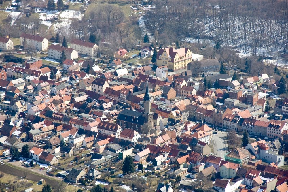 Luftbild Bürgel - Stadtansicht vom Ortszentrum mit der Stadtkirche von Bürgel im Saale-Holzland-Kreis im Bundesland Thüringen