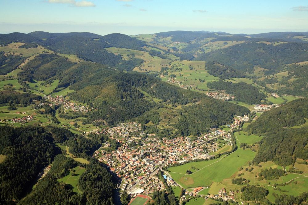 Luftbild Schönau im Schwarzwald - Stadtansicht von Schönau im Schwarzwald im Bundesland Baden-Württemberg