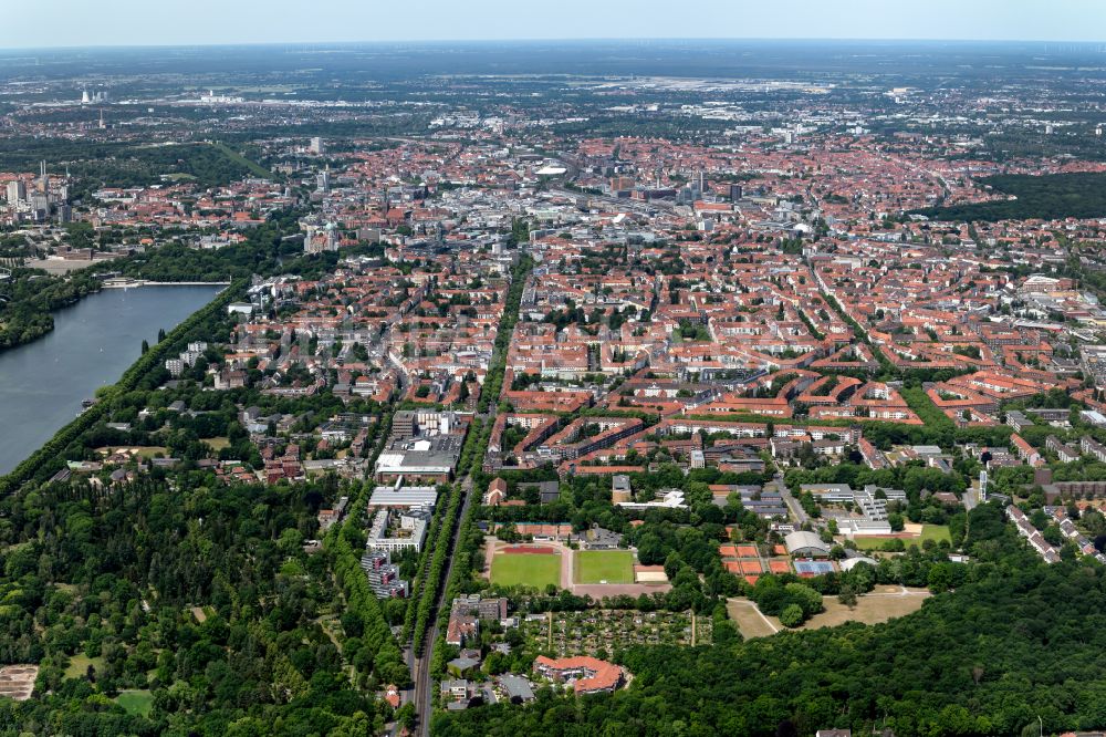 Luftaufnahme Hannover - Stadtansicht Südstadt im Stadtgebiet in Hannover im Bundesland Niedersachsen, Deutschland