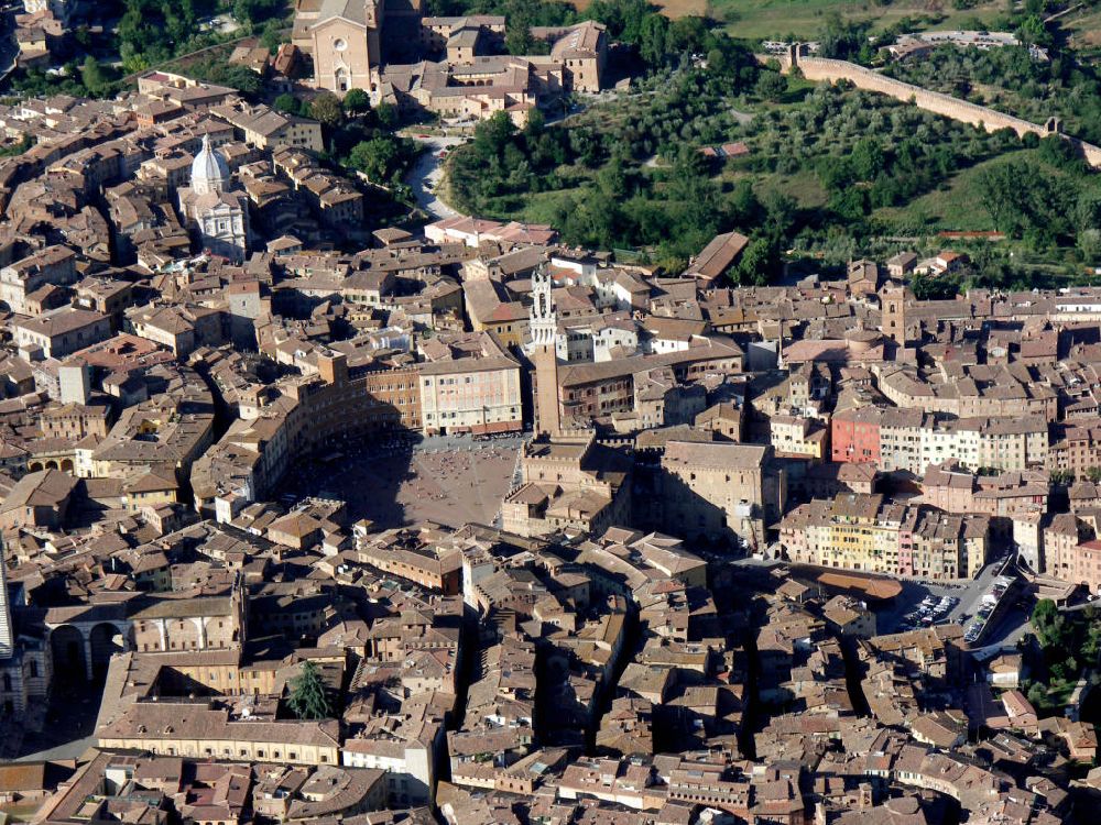 Luftbild Siena - Stadtansicht Siena
