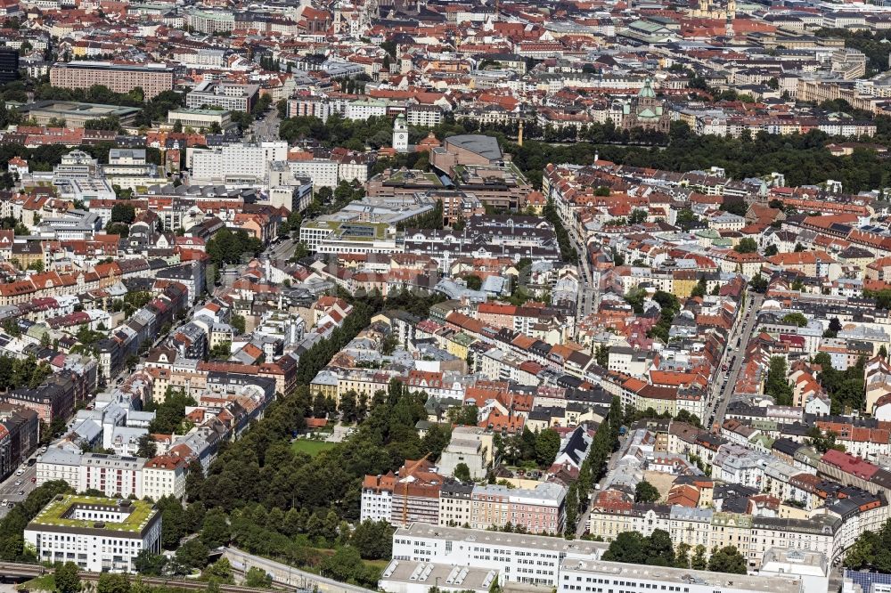Luftaufnahme München - Stadtansicht des Stadtteil Au und Haidhausen im Stadtgebiet in München im Bundesland Bayern, Deutschland