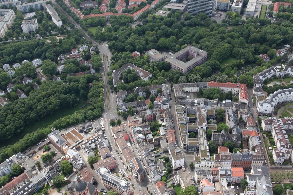 Mainz von oben - Stadtansicht des Stadtteils Altstadt im Bereich des Gautors im Stadtgebiet in Mainz im Bundesland Rheinland-Pfalz, Deutschland