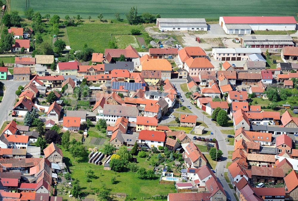 Tonndorf von oben - Stadtansicht von Tonndorf in Thüringen