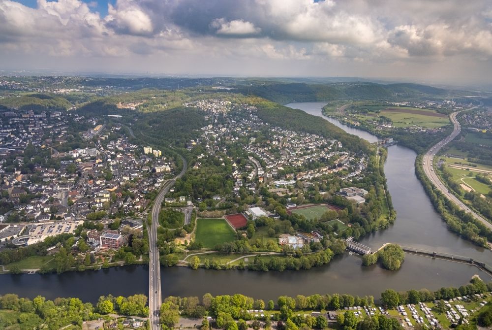Luftbild Herdecke - Stadtansicht am Ufer des Flußverlaufes der Ruhr in Herdecke im Bundesland Nordrhein-Westfalen, Deutschland