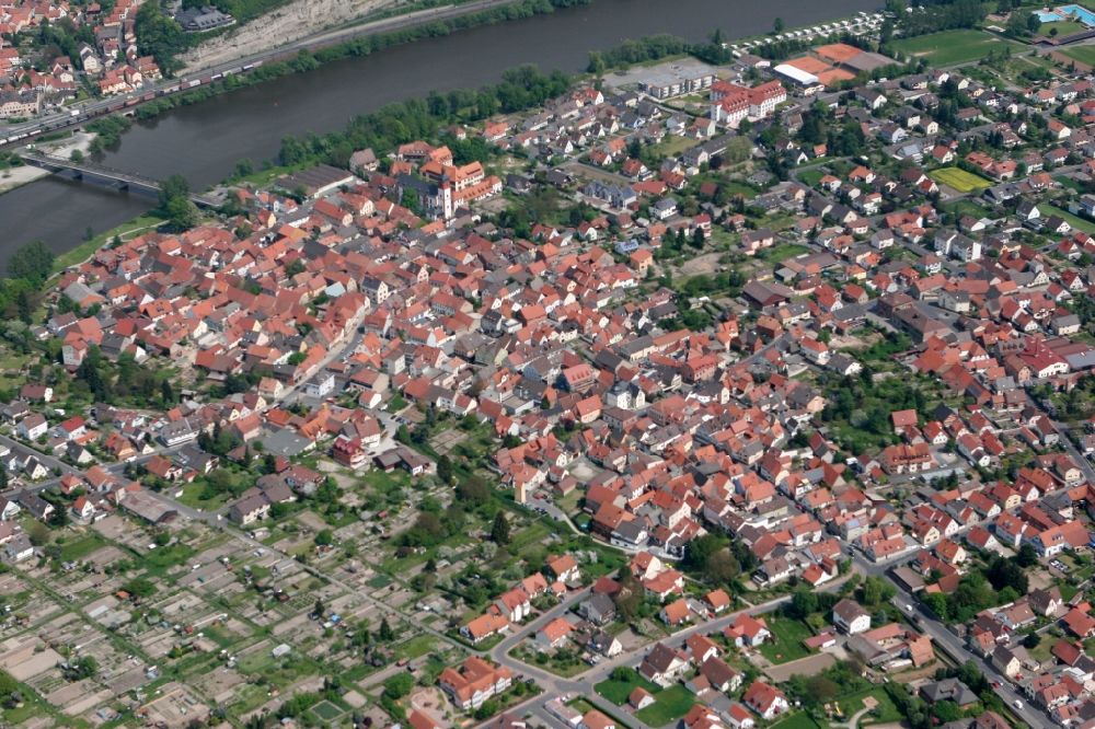 Luftaufnahme Zellingen - Stadtansicht von Zellingen im unterfränkischen Landkreis Main-Spessart im Bundesland Bayern