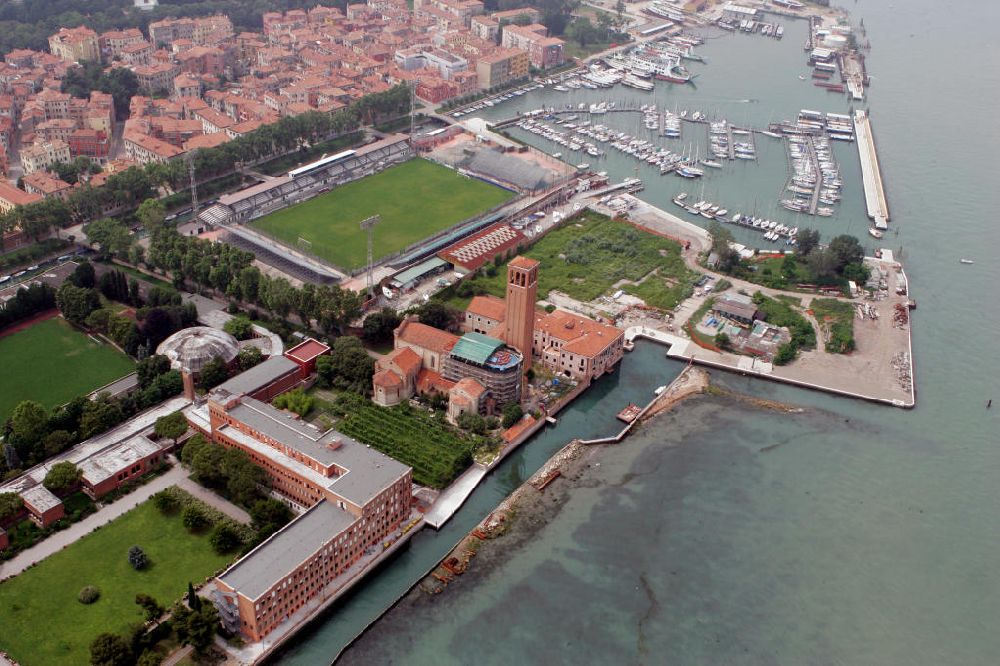 Luftaufnahme Venedig - Stadtbezirk Castello und Isola Elena Venedig