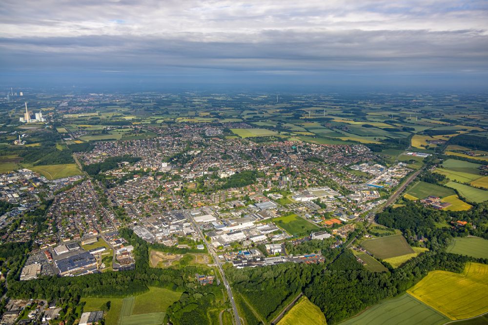 Luftaufnahme Bockum-Hövel - Stadtgebiet inmitten der Landwirtschaft in Bockum-Hövel im Bundesland Nordrhein-Westfalen, Deutschland