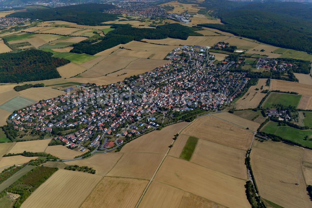 Luftbild Eisingen - Stadtgebiet inmitten der Landwirtschaft in Eisingen im Bundesland Bayern, Deutschland
