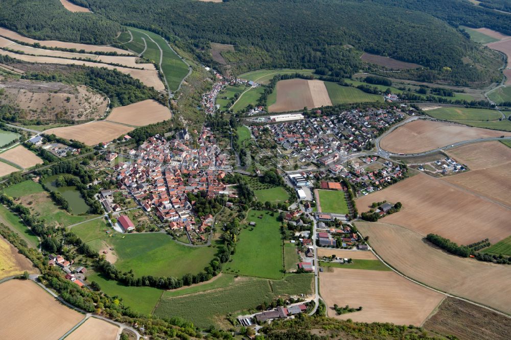 Luftaufnahme Eußenheim - Stadtgebiet inmitten der Landwirtschaft in Eußenheim im Bundesland Bayern, Deutschland