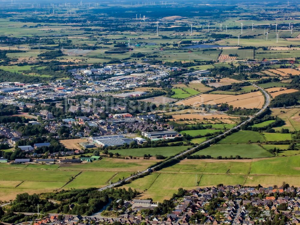 Luftbild Husum - Stadtgebiet inmitten der Landwirtschaft in Husum im Bundesland Schleswig-Holstein, Deutschland