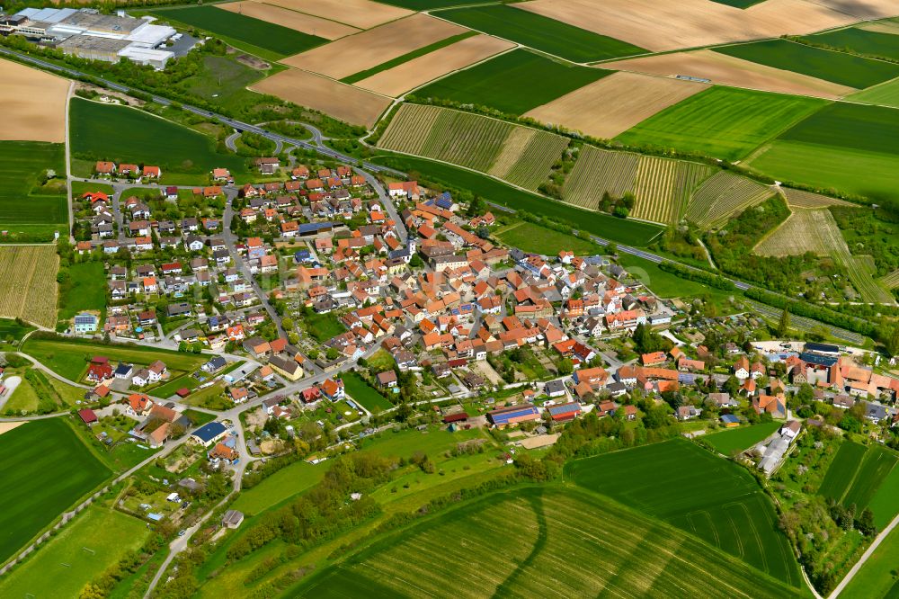 Repperndorf aus der Vogelperspektive: Stadtgebiet inmitten der Landwirtschaft in Repperndorf im Bundesland Bayern, Deutschland