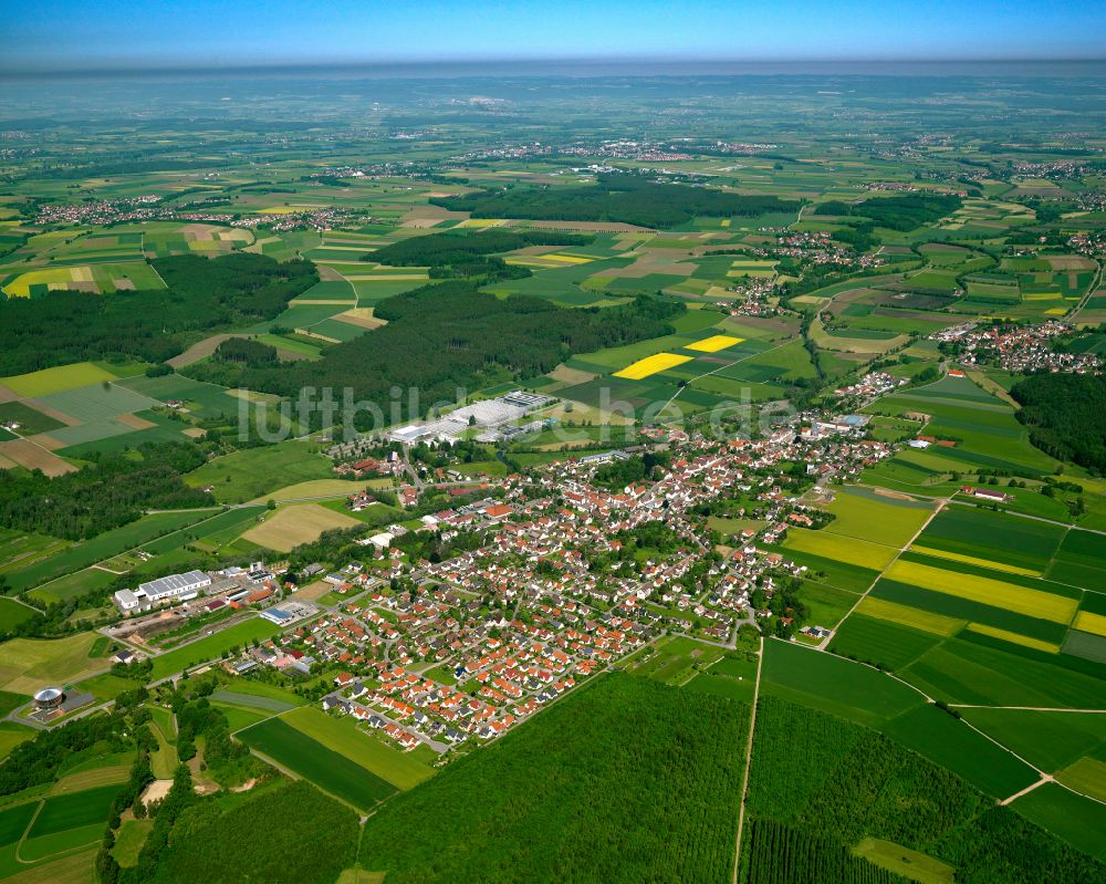 Luftbild Schwendi - Stadtgebiet inmitten der Landwirtschaft in Schwendi im Bundesland Baden-Württemberg, Deutschland