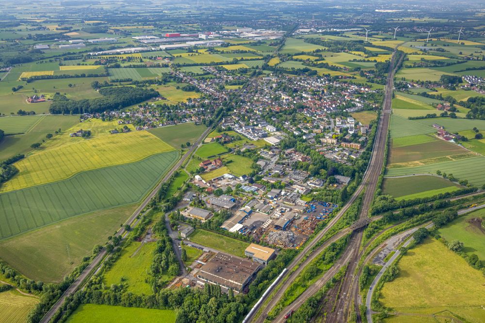Luftaufnahme Selmigerheide - Stadtgebiet inmitten der Landwirtschaft in Selmigerheide im Bundesland Nordrhein-Westfalen, Deutschland