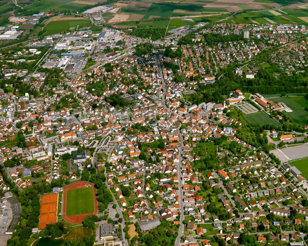 Luftbild Untersulmetingen - Stadtgebiet inmitten der Landwirtschaft in Untersulmetingen im Bundesland Baden-Württemberg, Deutschland