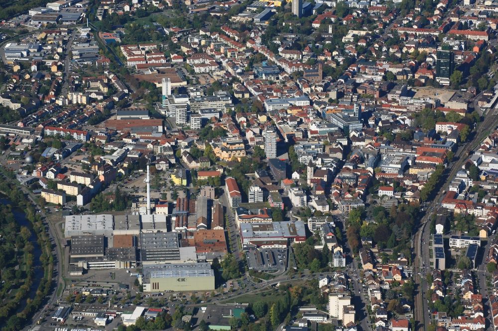 Luftaufnahme Lörrach - Stadtgebiet und Innenstadtbereich mit dem Gewerbegebiet bei der KBC und Innocel in Lörrach im Bundesland Baden-Württemberg, Deutschland