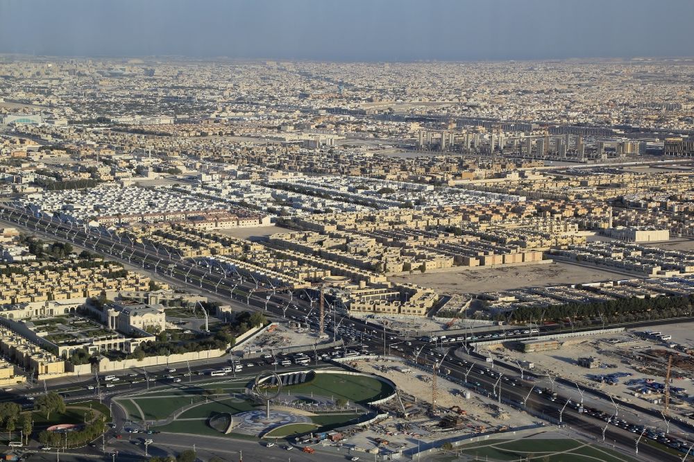 Doha aus der Vogelperspektive: Stadtrand und Außenbezirks- Wohngebiete bei Al Waab in Doha in Al Rayyan Municipality, Katar