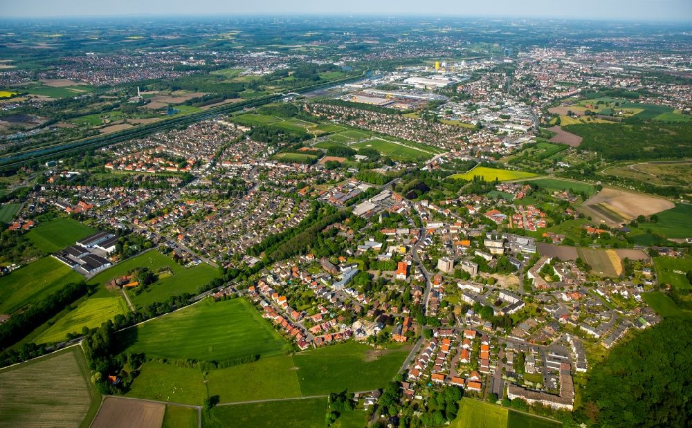 Hamm von oben - Stadtrand und Außenbezirks- Wohngebiete in Hamm im Bundesland Nordrhein-Westfalen