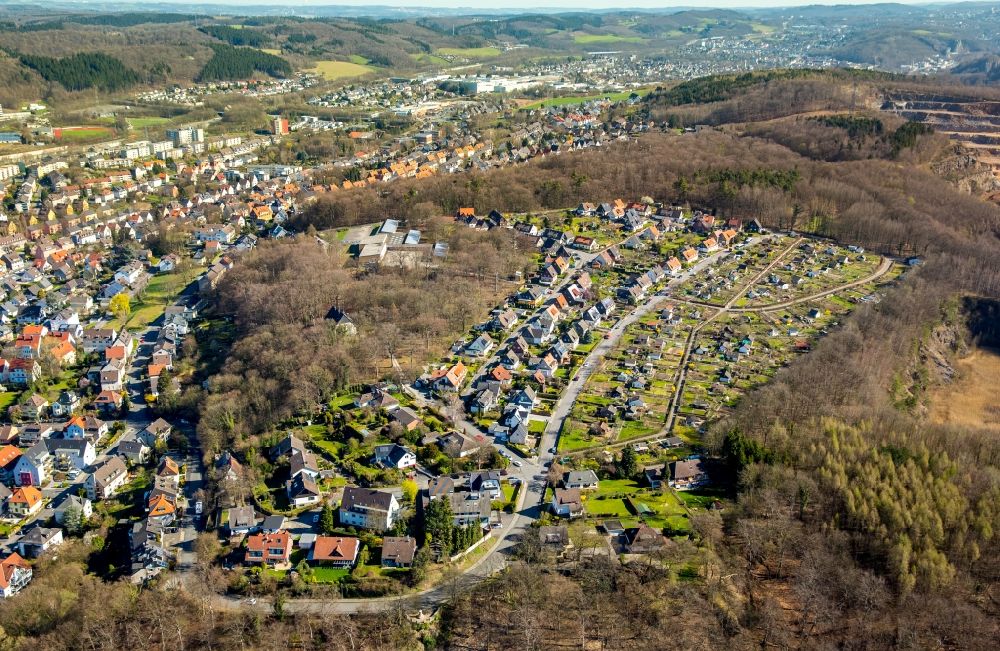 Luftaufnahme Hohenlimburg - Stadtrand und Außenbezirks- Wohngebiete in Hohenlimburg im Bundesland Nordrhein-Westfalen