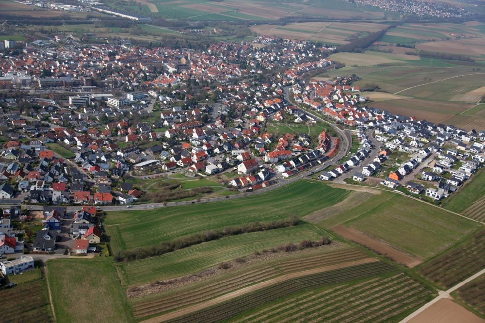 Luftaufnahme Nieder-Olm - Stadtrand und Außenbezirks- Wohngebiete in Nieder-Olm im Bundesland Rheinland-Pfalz