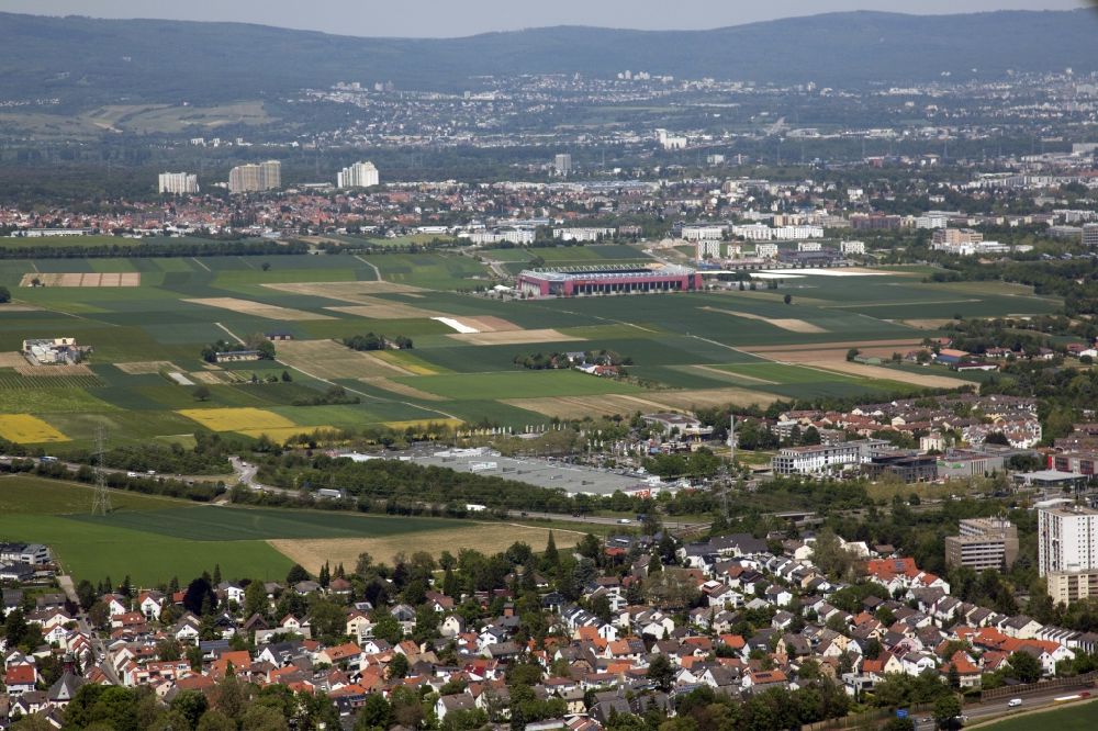 Luftbild Mainz - Stadtrand und Außenbezirks- Wohngebiete im Ortsteil Bretzenheim in Mainz im Bundesland Rheinland-Pfalz, Deutschland