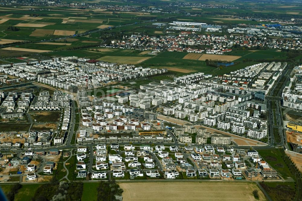Luftbild Frankfurt am Main - Stadtrand und Außenbezirks- Wohngebiete im Ortsteil Kalbach-Riedberg in Frankfurt am Main im Bundesland Hessen, Deutschland