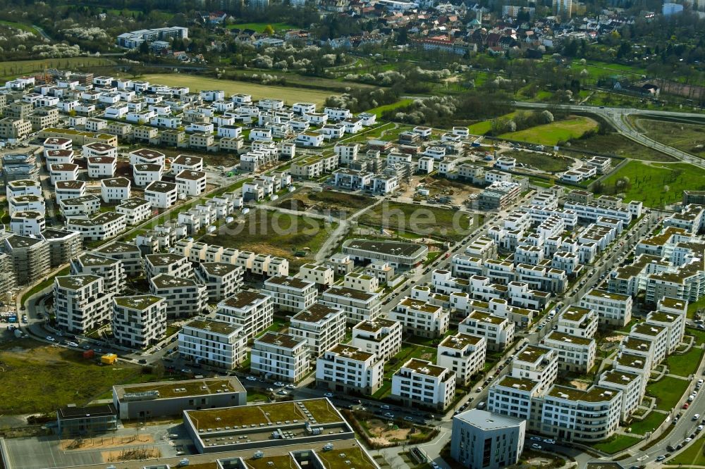Luftbild Frankfurt am Main - Stadtrand und Außenbezirks- Wohngebiete im Ortsteil Kalbach- Riedberg in Frankfurt am Main im Bundesland Hessen, Deutschland