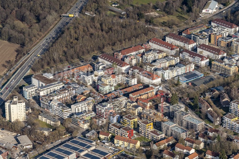 Tübingen von oben - Stadtrand und Außenbezirks- Wohngebiete Südstadt - Derendingen in Tübingen im Bundesland Baden-Württemberg, Deutschland
