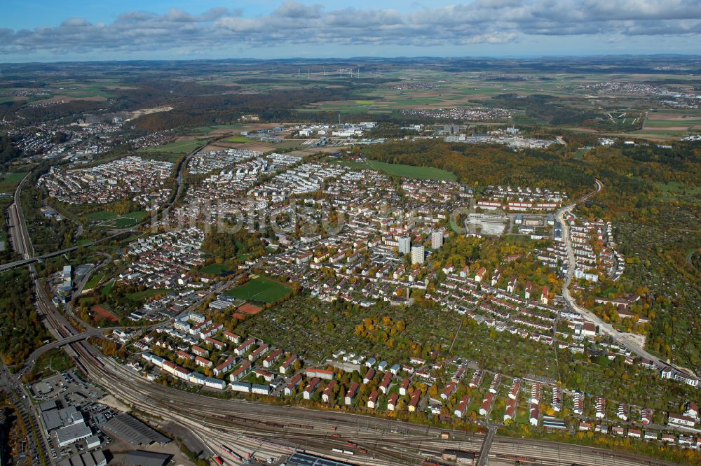 Thalfingen von oben - Stadtrand und Außenbezirks- Wohngebiete in Thalfingen im Bundesland Baden-Württemberg, Deutschland