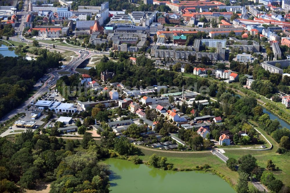 Luftbild Dessau - Stadtrand und Außenbezirks- Wohngebiete Wasserstadt an der Mulde in Dessau im Bundesland Sachsen-Anhalt, Deutschland
