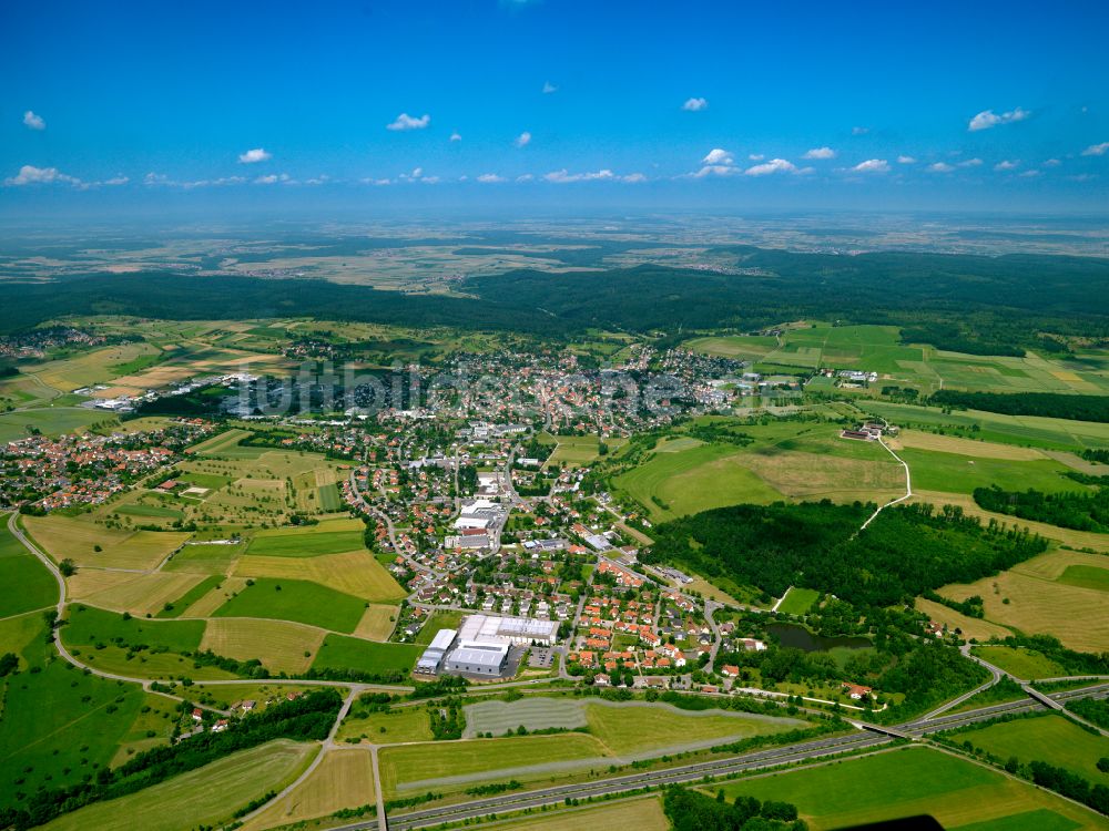 Luftbild Bodelshausen - Stadtrand mit landwirtschaftlichen Feldern in Bodelshausen im Bundesland Baden-Württemberg, Deutschland