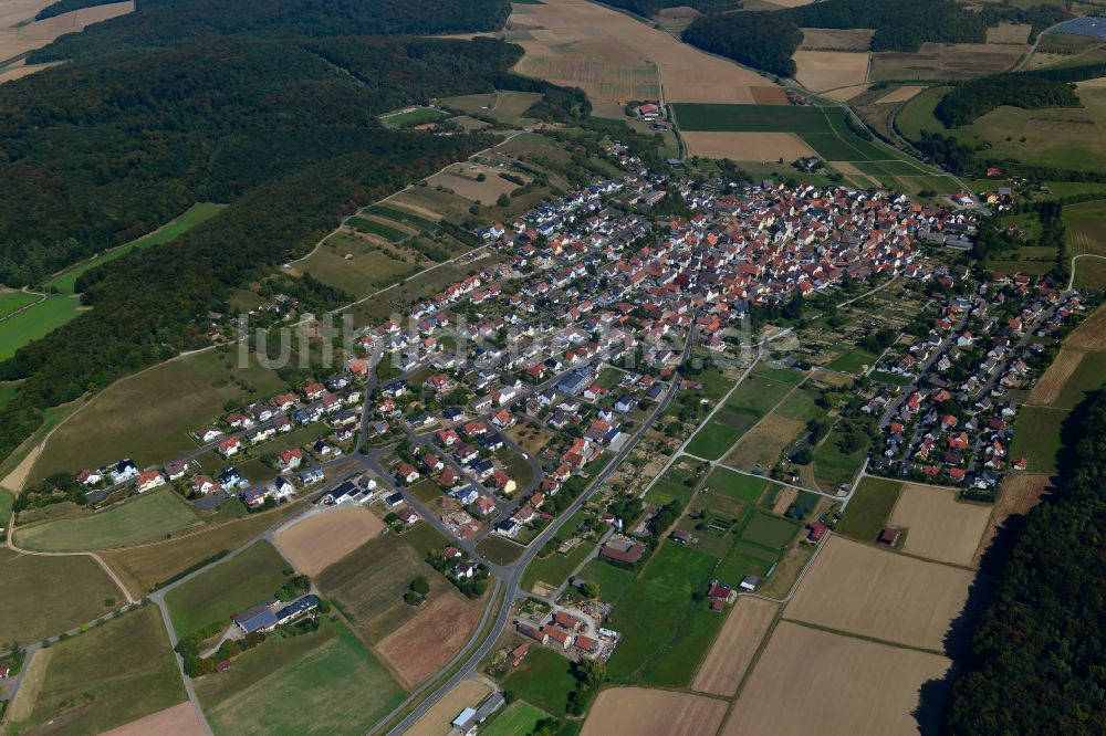 Luftbild Greußenheim - Stadtrand mit landwirtschaftlichen Feldern in Greußenheim im Bundesland Bayern, Deutschland