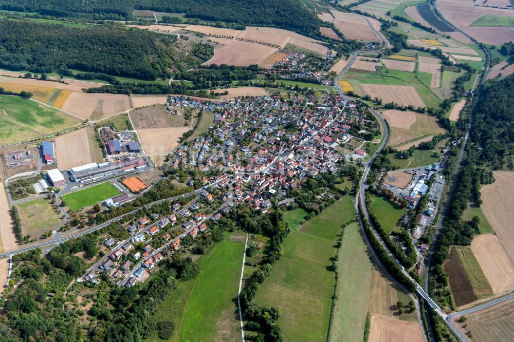 Luftbild Gössenheim - Stadtrand mit landwirtschaftlichen Feldern in Gössenheim im Bundesland Bayern, Deutschland