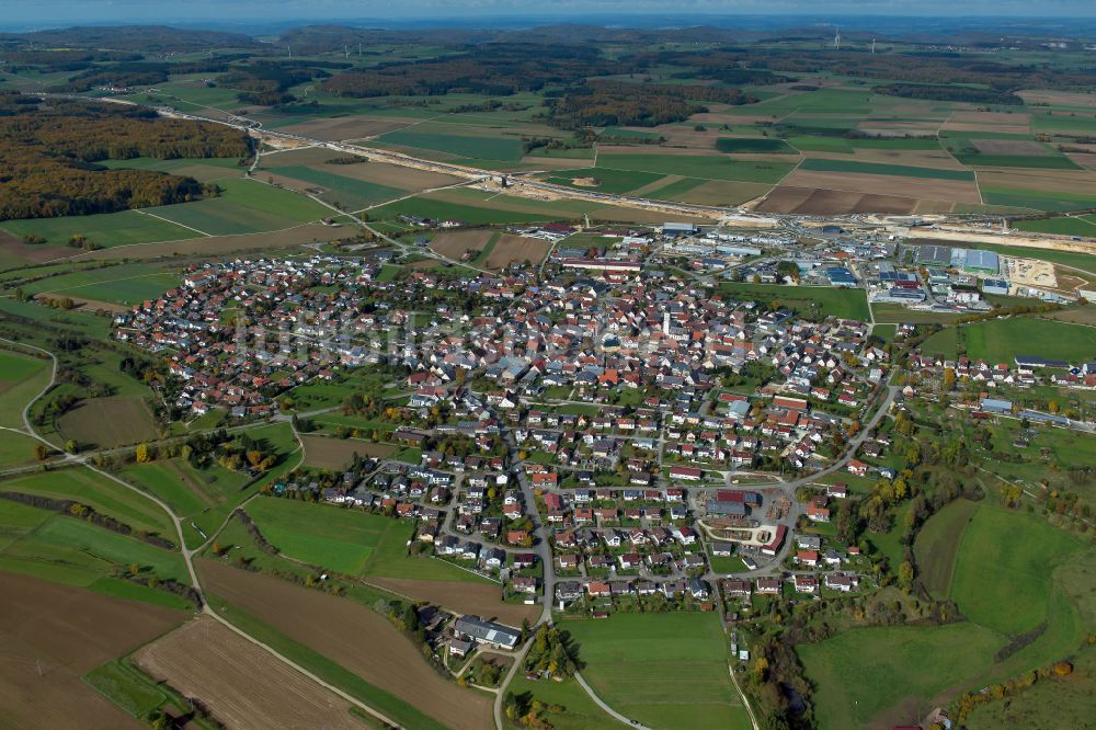 Luftbild Merklingen - Stadtrand mit landwirtschaftlichen Feldern in Merklingen im Bundesland Baden-Württemberg, Deutschland