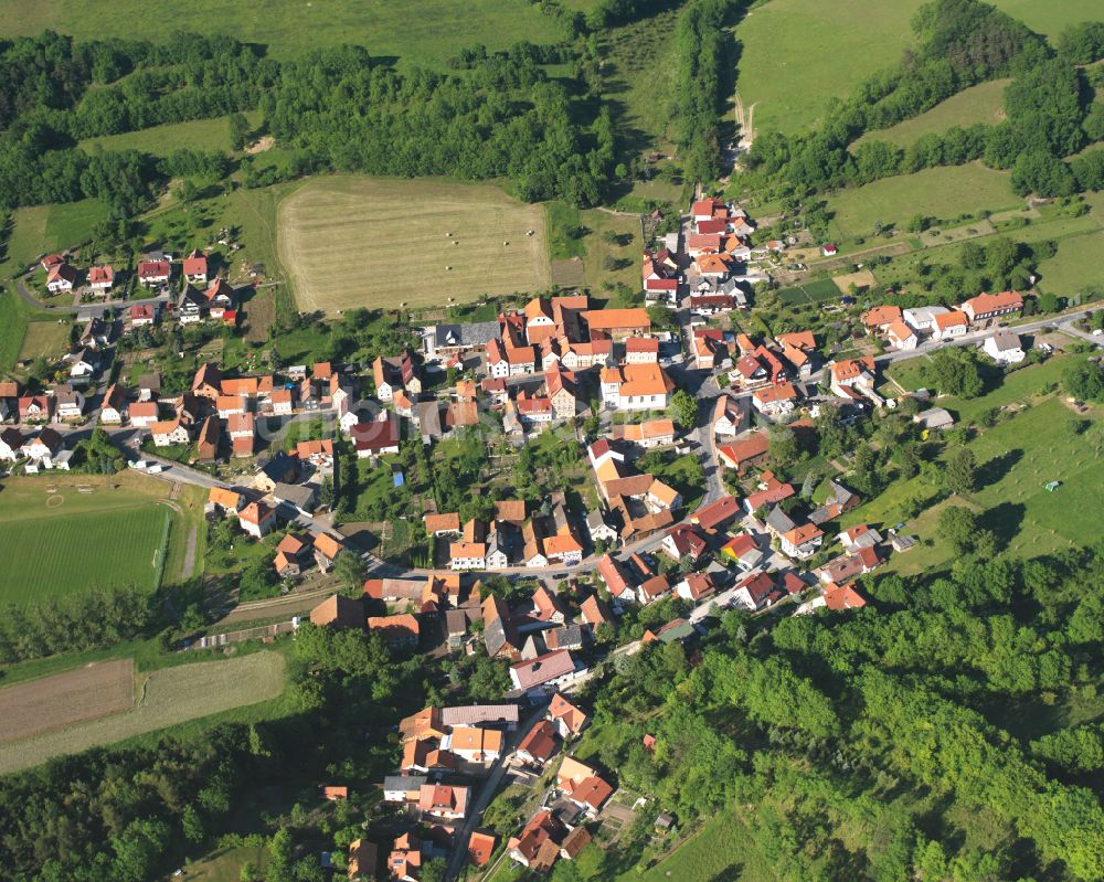 Luftaufnahme Wilbich - Stadtrand mit landwirtschaftlichen Feldern in Wilbich im Bundesland Thüringen, Deutschland