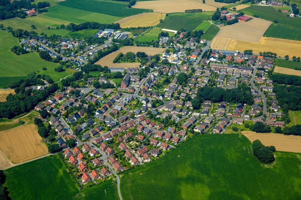 Luftaufnahme Dorsten - Stadtteil Altendorf-Ulfkotte im Stadtgebiet in Dorsten im Bundesland Nordrhein-Westfalen