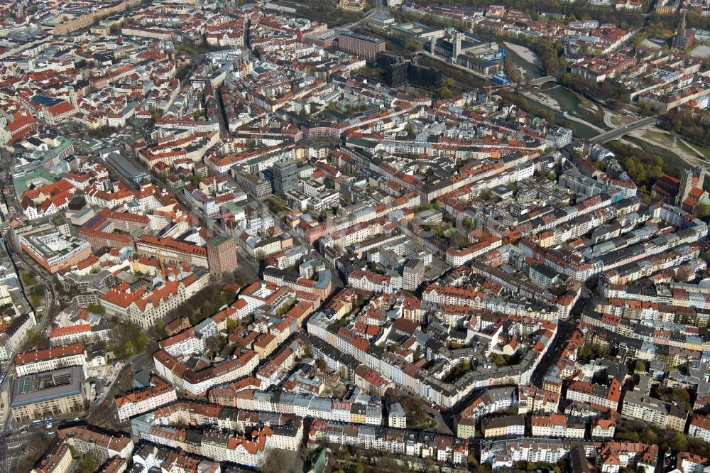 München von oben - Stadtteil- Ansicht im Stadtgebiet der Ludwigsvorstadt-Isarvorstadt in München im Bundesland Bayern, Deutschland