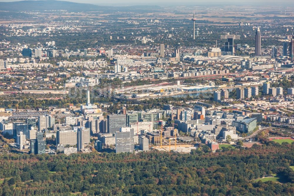 Luftbild Frankfurt am Main - Stadtteil Bürostadt im Stadtgebiet in Frankfurt am Main im Bundesland Hessen, Deutschland