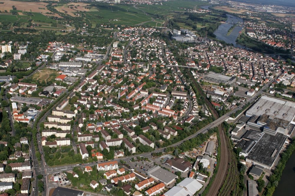 Wiesbaden von oben - Stadtteil Mainz-Kostheim in Wiesbaden im Bundesland Hessen