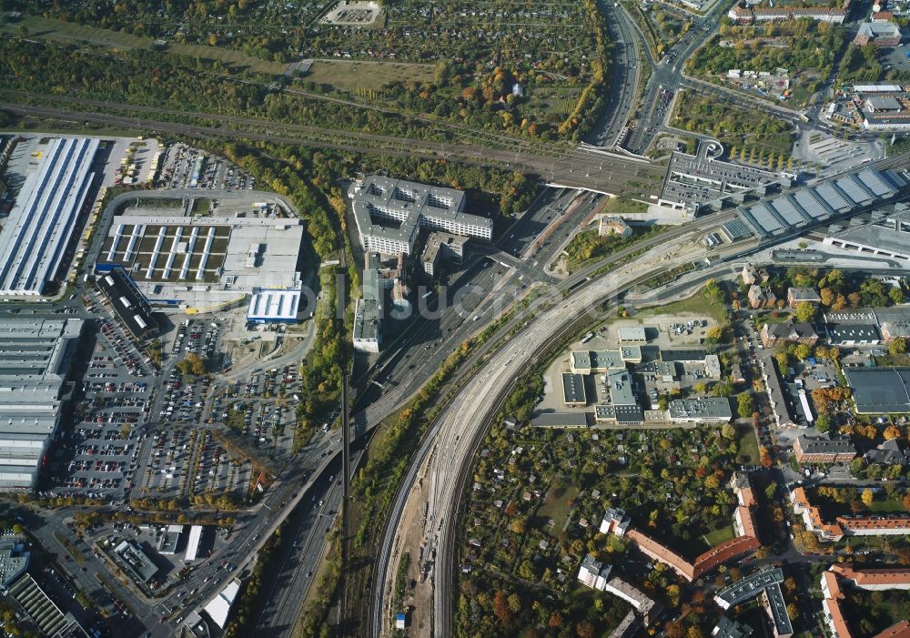 Luftaufnahme Berlin - Stadtteil Schöneberg mit einer Ikea Filiale im Stadtgebiet in Berlin