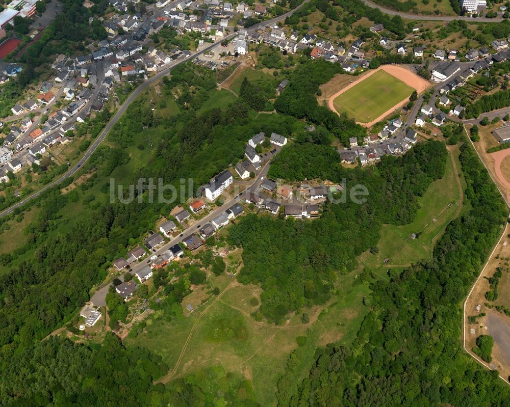 Luftaufnahme Idar-Oberstein OT Algenrodt - Stadtteil im Stadtgebiet in Idar-Oberstein OT Algenrodt im Bundesland Rheinland-Pfalz