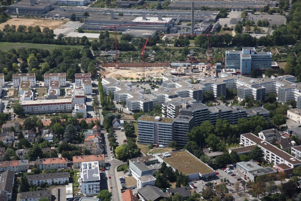 Luftaufnahme Mainz - Stadtteil Weisenau im Stadtgebiet in Mainz im Bundesland Rheinland-Pfalz