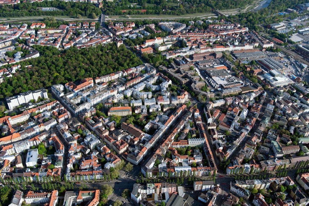 Luftbild München - Stadtteilansicht mit Blick auf das Glockenbachviertel im Stadtteil Ludwigsvorstadt-Isarvorstadt in München im Bundesland Bayern, Deutschland