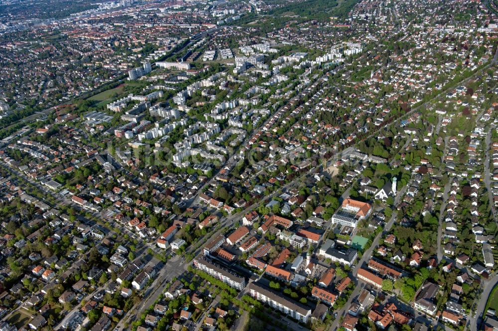 München von oben - Stadtteilansicht mit Blick auf Hadern im Stadtgebiet im Stadtteil Hadern in München im Bundesland Bayern, Deutschland