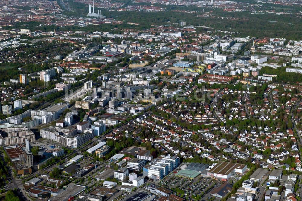 Luftaufnahme München - Stadtteilansicht mit Blick auf Obersendling im Stadtgebiet in München im Bundesland Bayern, Deutschland